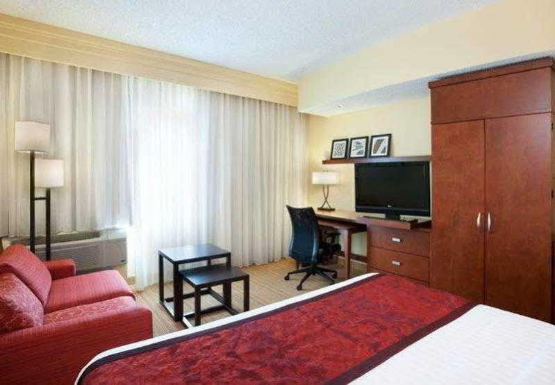 Hotel Courtyard Marriott Houston Pearland Esterno foto